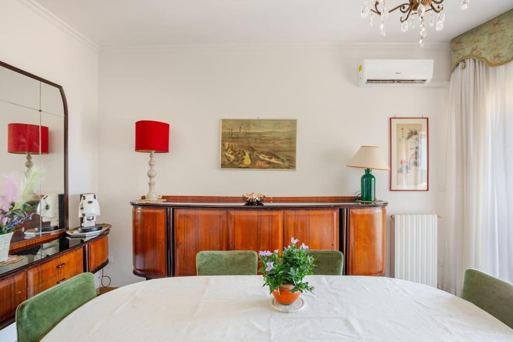 テッラチーナCasa Al Mare - Lidoアパートメント エクステリア 写真