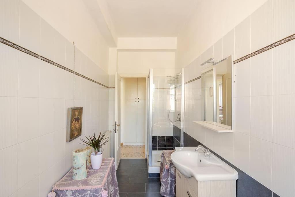 テッラチーナCasa Al Mare - Lidoアパートメント エクステリア 写真