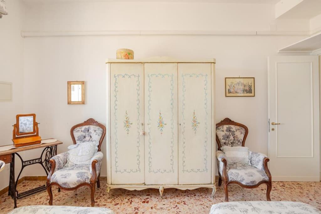 テッラチーナCasa Al Mare - Lidoアパートメント エクステリア 写真