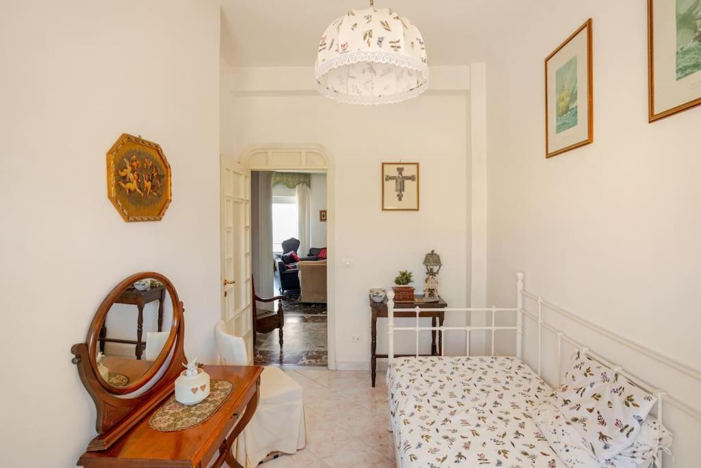 テッラチーナCasa Al Mare - Lidoアパートメント エクステリア 写真
